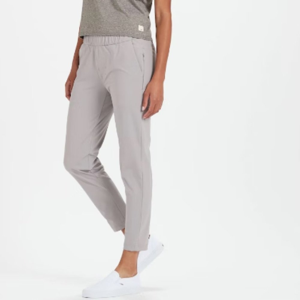 Vuori Miles Ankle Pant size small in Clay